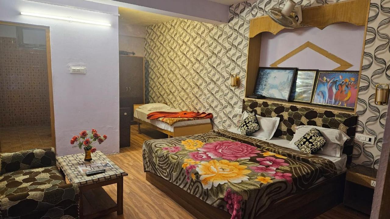 Hotel Chetna Manali  Bagian luar foto