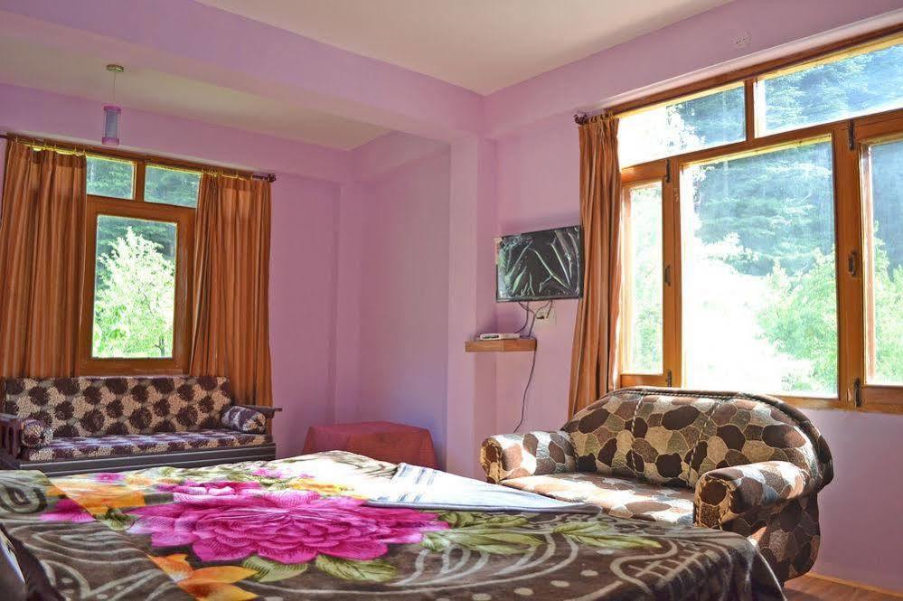 Hotel Chetna Manali  Bagian luar foto